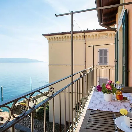 Le Camerine Apartment Water Front Toscolano Maderno Exterior photo