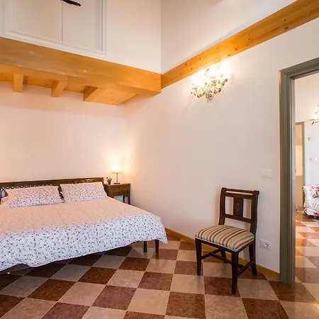 Le Camerine Apartment Water Front Toscolano Maderno Exterior photo